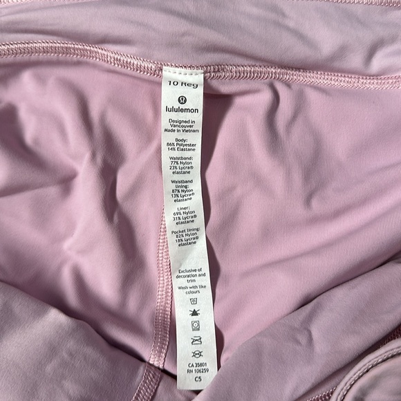 Rare Lululemon skirt / skort - Picture 3 of 10